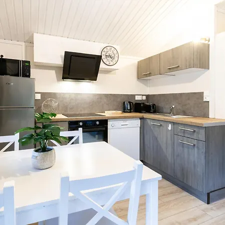 Ferienhaus Mimizan, Cottage Avec Piscines & Spa Proche Plage *